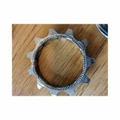 Cassette Shimano -Specialized Soldes cassette shimano 10v 3