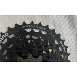 Cassette Shimano -Specialized Soldes cassette shimano cs hg200 7 vitesses 12 32t neuve 2