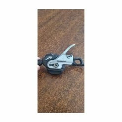 Commandes De Vitesses / Shifters -Specialized Soldes commande derailleur avant shimano xt convertible 2 ou 3 plateaux 3