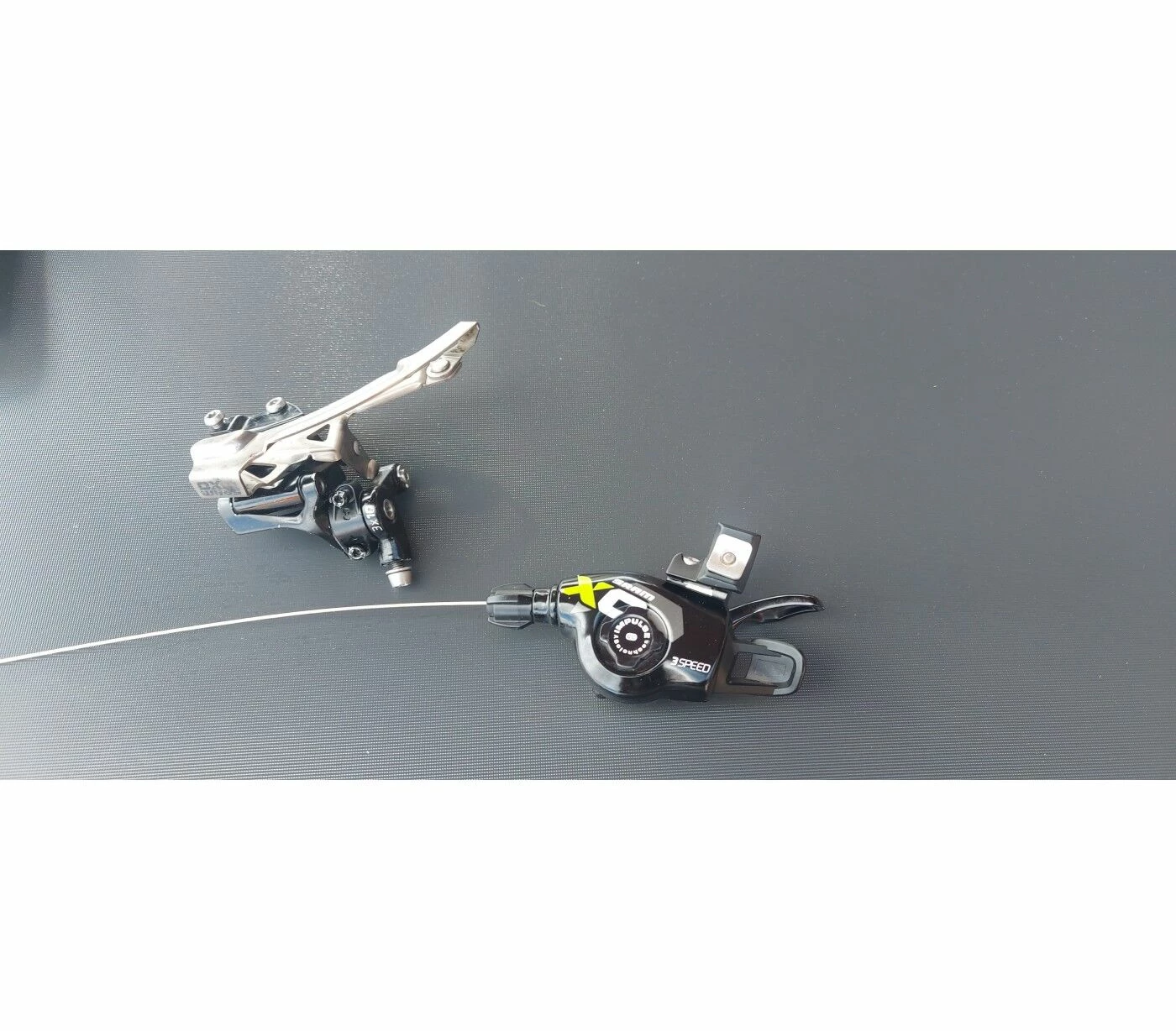 Commandes De Vitesses / Shifters 3 Commandes De Vitesses / Shifters