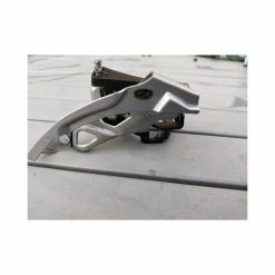 Dérailleur Avant Shimano 11 Dérailleur Avant Shimano -Specialized Soldes derailleur avant shimano acera 3 plateaux 4