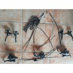 Shimano Commandes De Vitesses / Shifters 11 Shimano Commandes De Vitesses / Shifters -Specialized Soldes equipements complets shimano 3