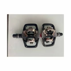 Pédales Auto Look -Specialized Soldes pedales look x track en rage plus 3