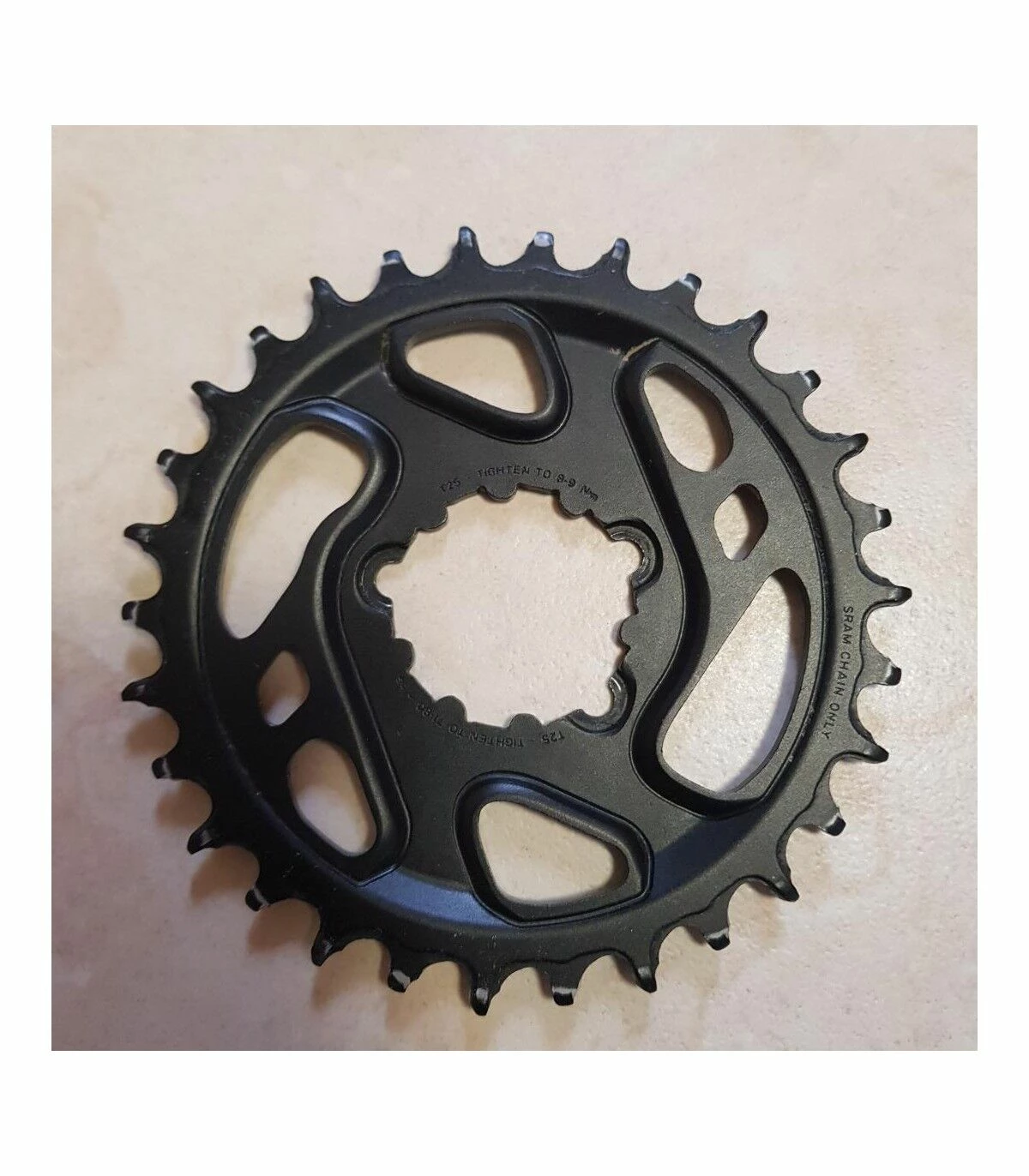 Race Face Plateau 5 Race Face Plateau – Image 3