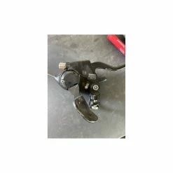 Commandes De Vitesses / Shifters Shimano 5 Commandes De Vitesses / Shifters Shimano -Specialized Soldes shifters avant plus levier de frein 1