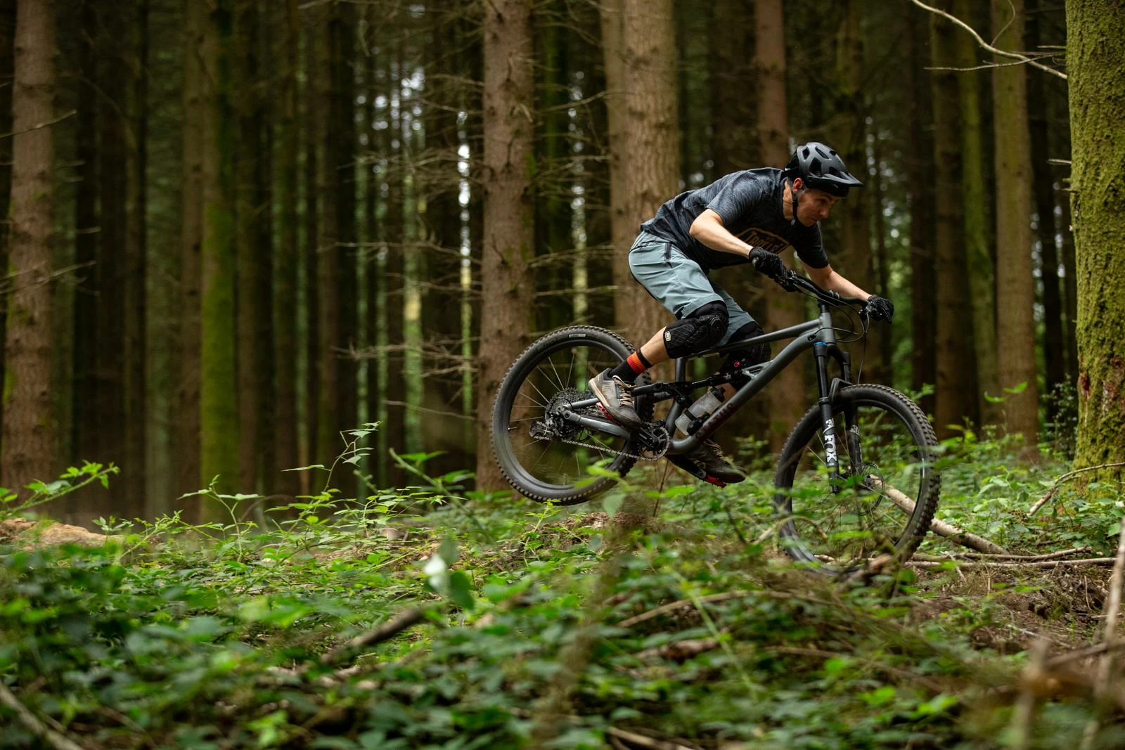 Specialized Soldes -Specialized Soldes Specialized Status 14 resized