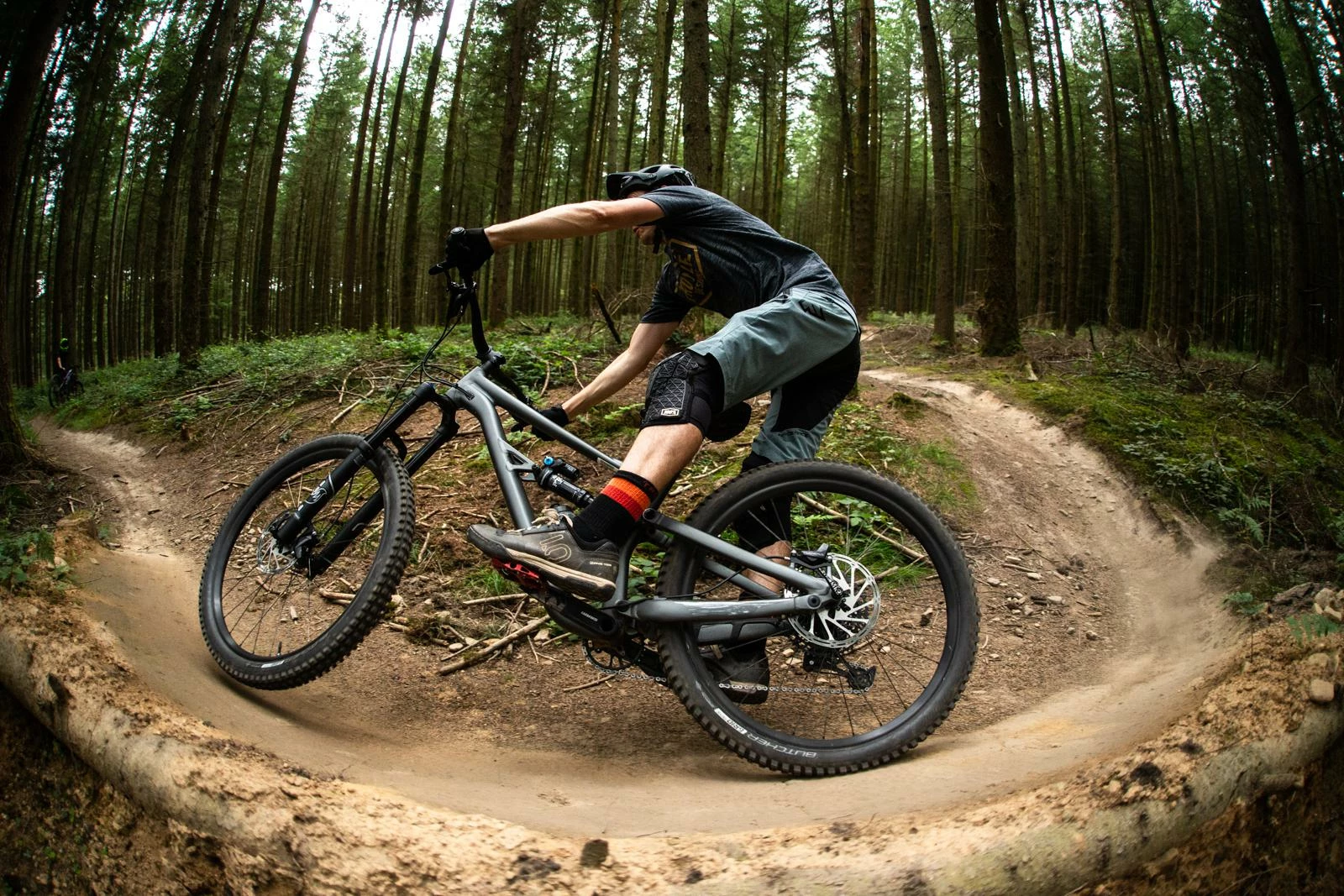 Specialized Soldes -Specialized Soldes Specialized Status 16 resized